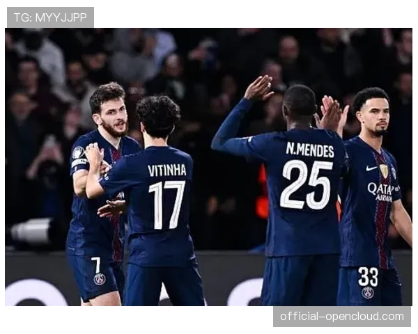 战报：十人摩纳哥2-2绝平巴黎，争冠悬念留至最后一轮